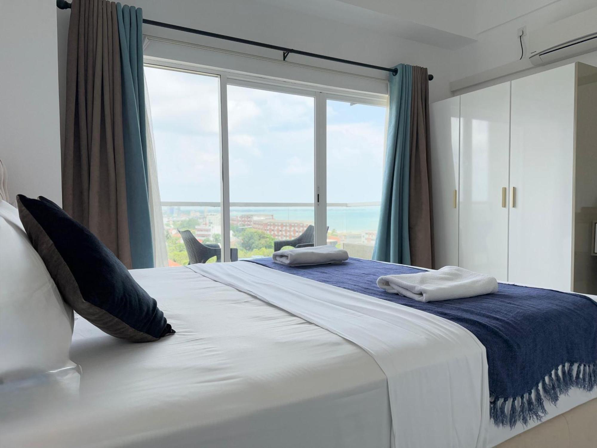 Ocean Breeze Negombo- Tidesend Luxury Beach Apartments מראה חיצוני תמונה